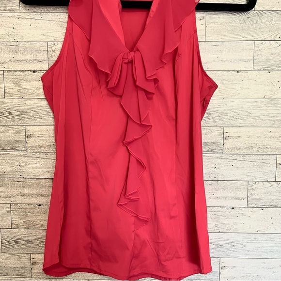 Express Elite Stretch Red Sleeveless  Ladies Jabot Top with Sheer Front Ruffle - Picture 6 of 13